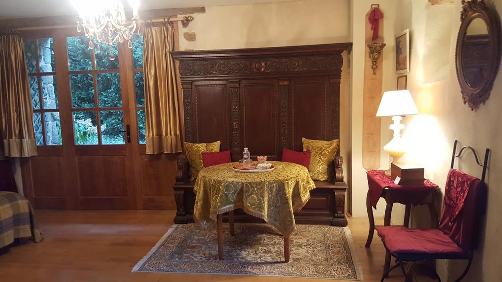 Manoir De La Branche Bed & Breakfast Maen Roch ภายนอก รูปภาพ