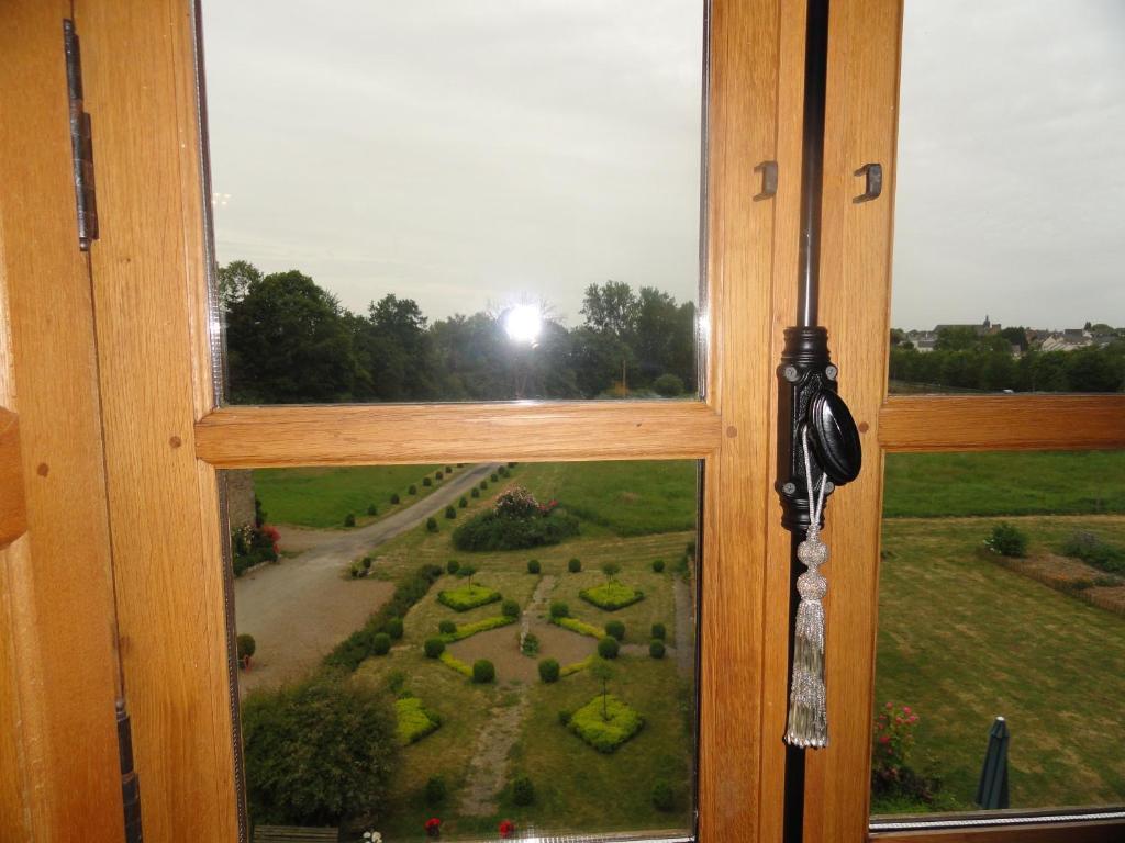 Manoir De La Branche Bed & Breakfast Maen Roch ภายนอก รูปภาพ