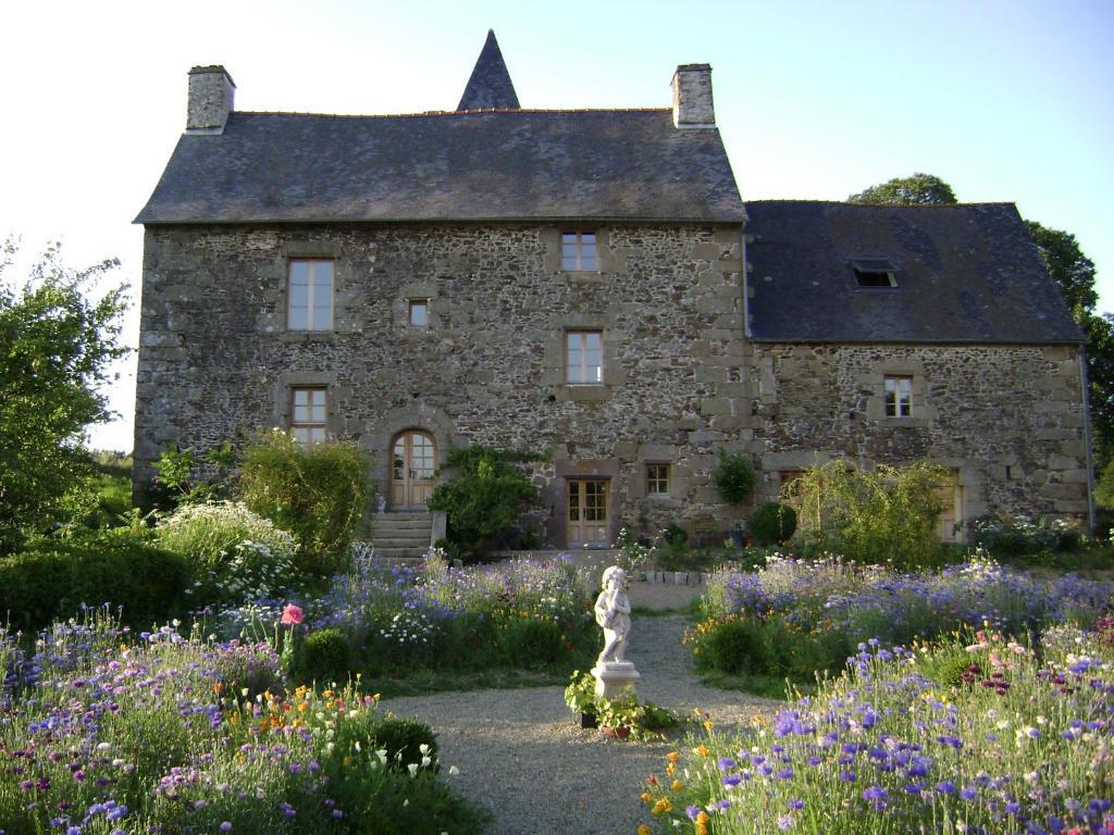 Manoir De La Branche Bed & Breakfast Maen Roch ภายนอก รูปภาพ
