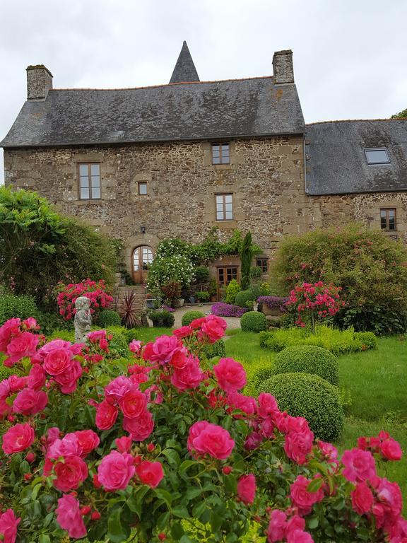 Manoir De La Branche Bed & Breakfast Maen Roch ภายนอก รูปภาพ