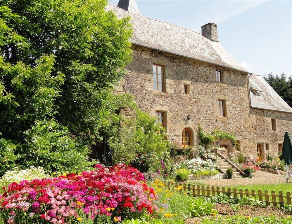 Manoir De La Branche Bed & Breakfast Maen Roch ภายนอก รูปภาพ